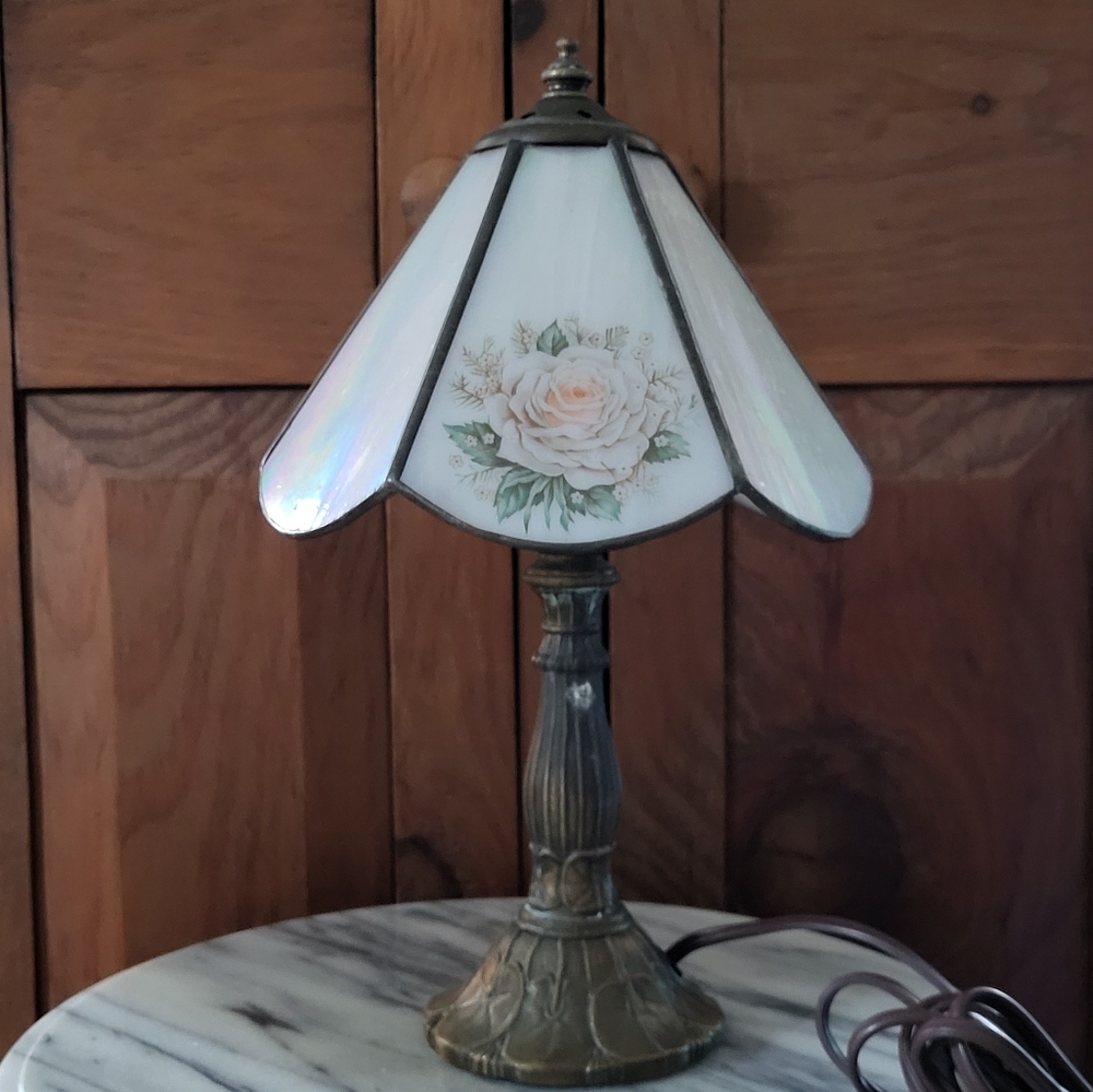 Meyda Tiffany Rose Lamp - Picture 3 of 17